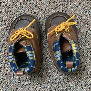 Carter’s 9-12 month baby boot